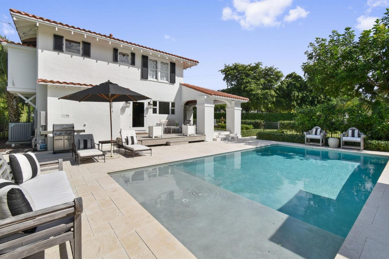 300 Buckingham Road , West Palm Beach, FL 33405 Photo