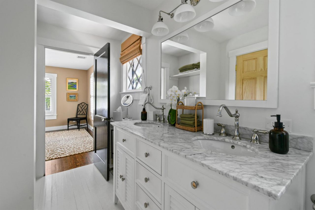 300 Buckingham Road , West Palm Beach, FL 33405 Photo