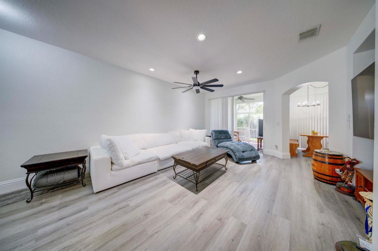 2364 Center Stone Lane , Riviera Beach, FL 33404 Photo