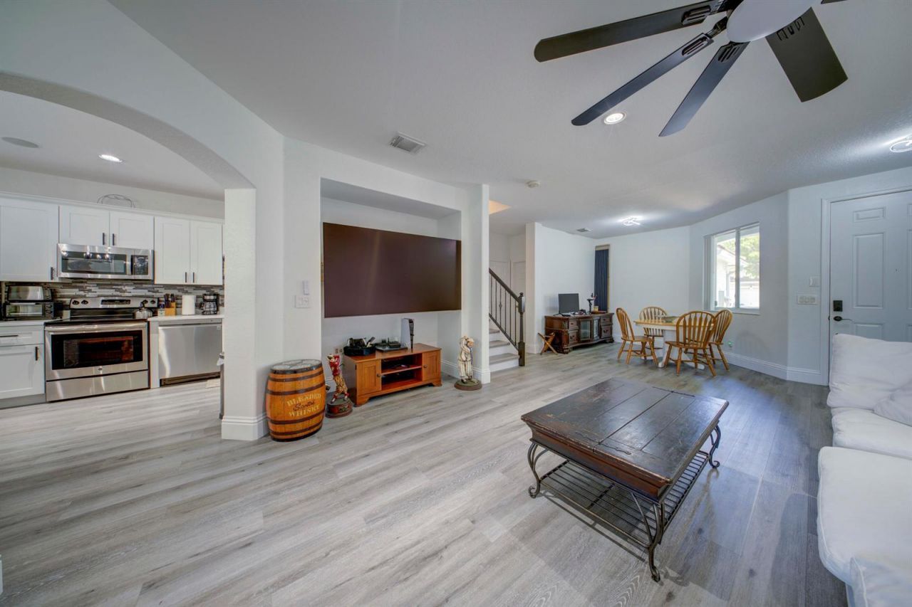 2364 Center Stone Lane , Riviera Beach, FL 33404 Photo
