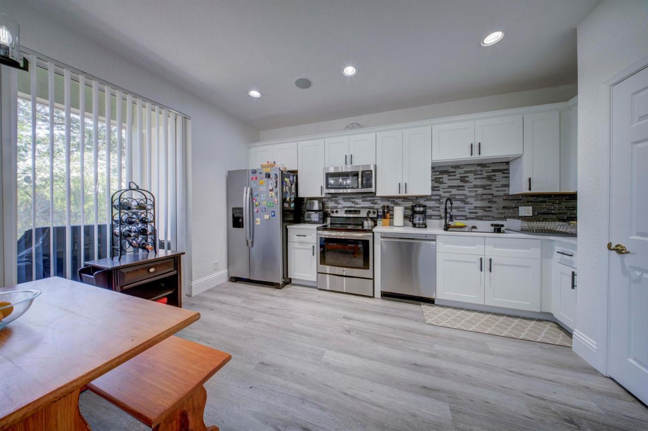 2364 Center Stone Lane , Riviera Beach, FL 33404 Photo
