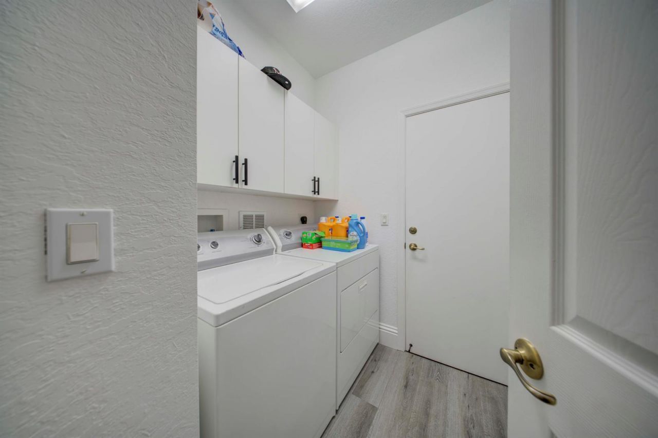 2364 Center Stone Lane , Riviera Beach, FL 33404 Photo