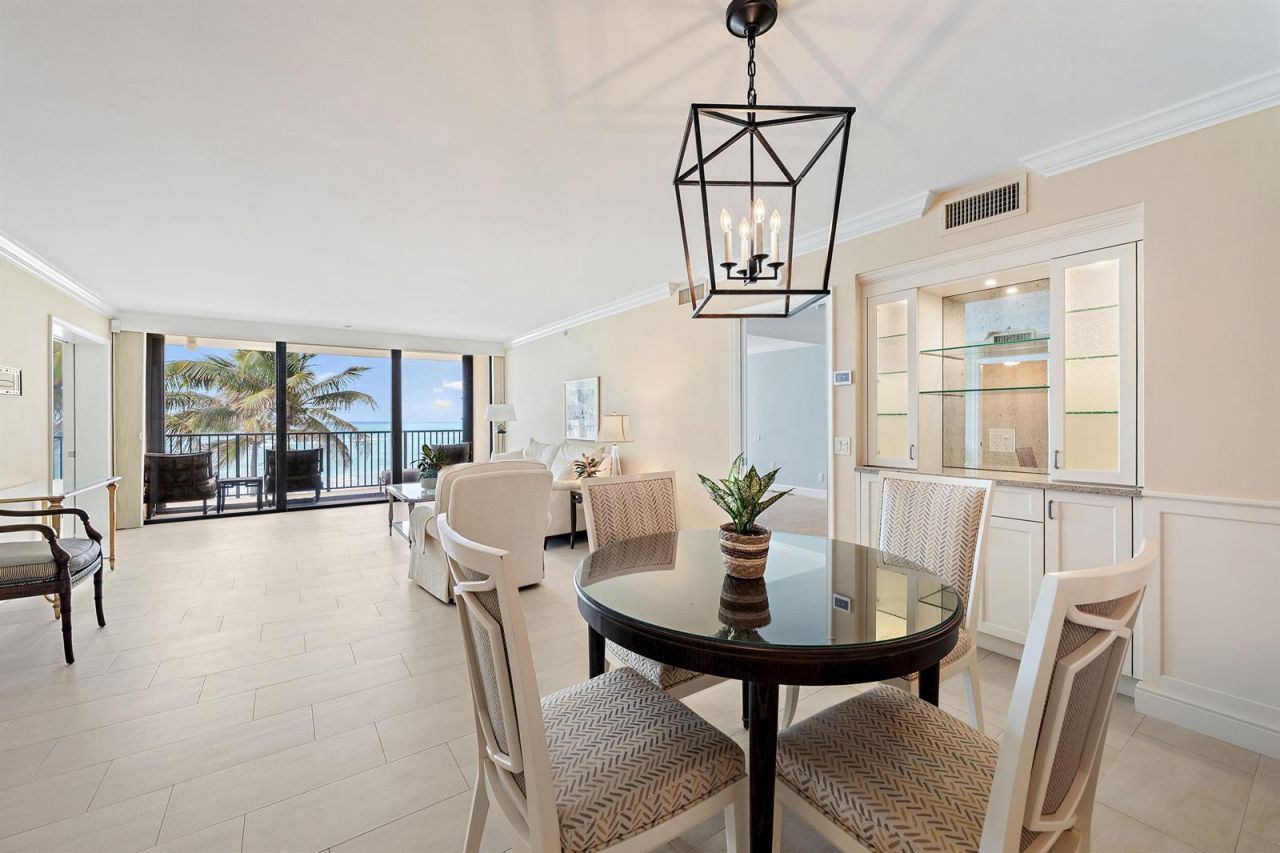 200 Beach Road , Unit 202, Tequesta, FL 33469 Photo