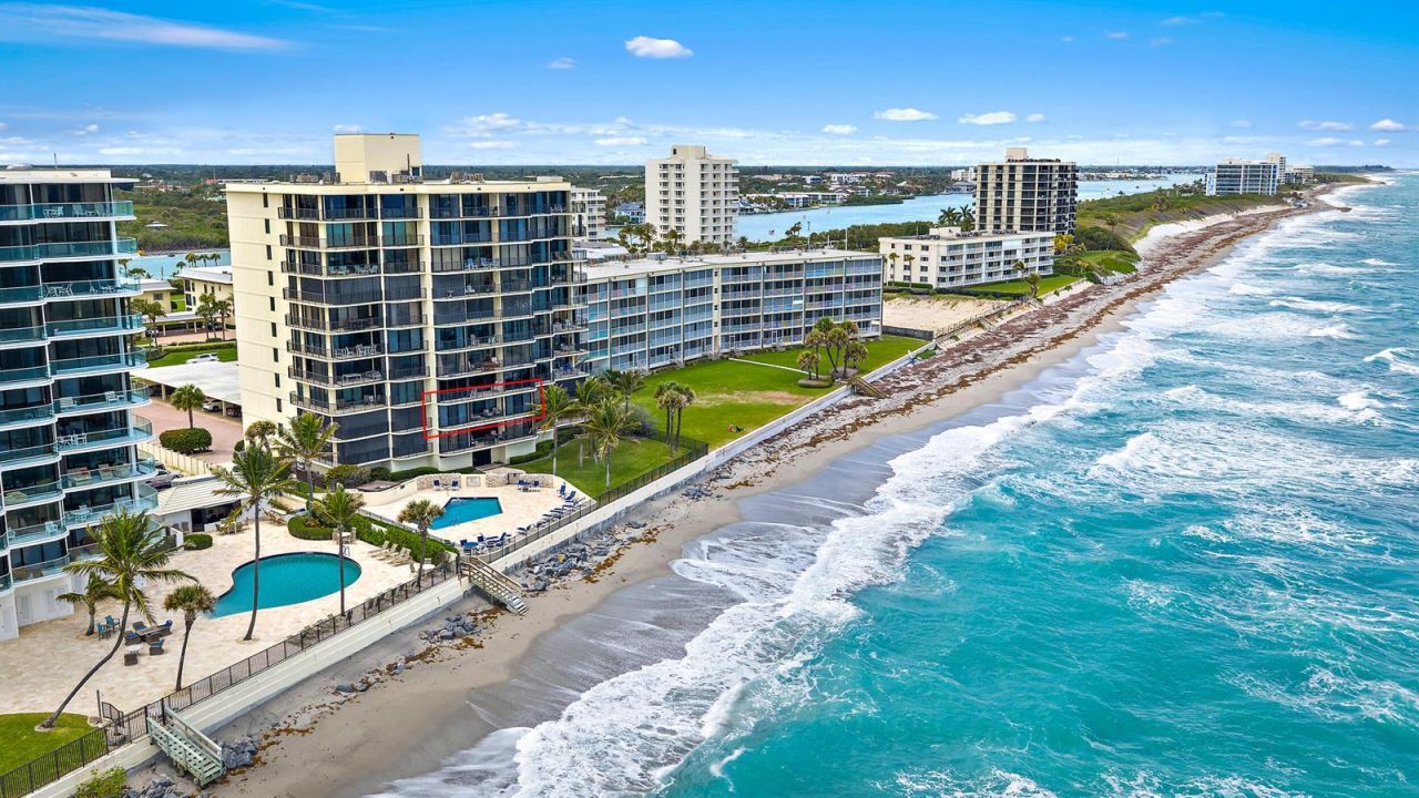200 Beach Road , Unit 202, Tequesta, FL 33469 Photo