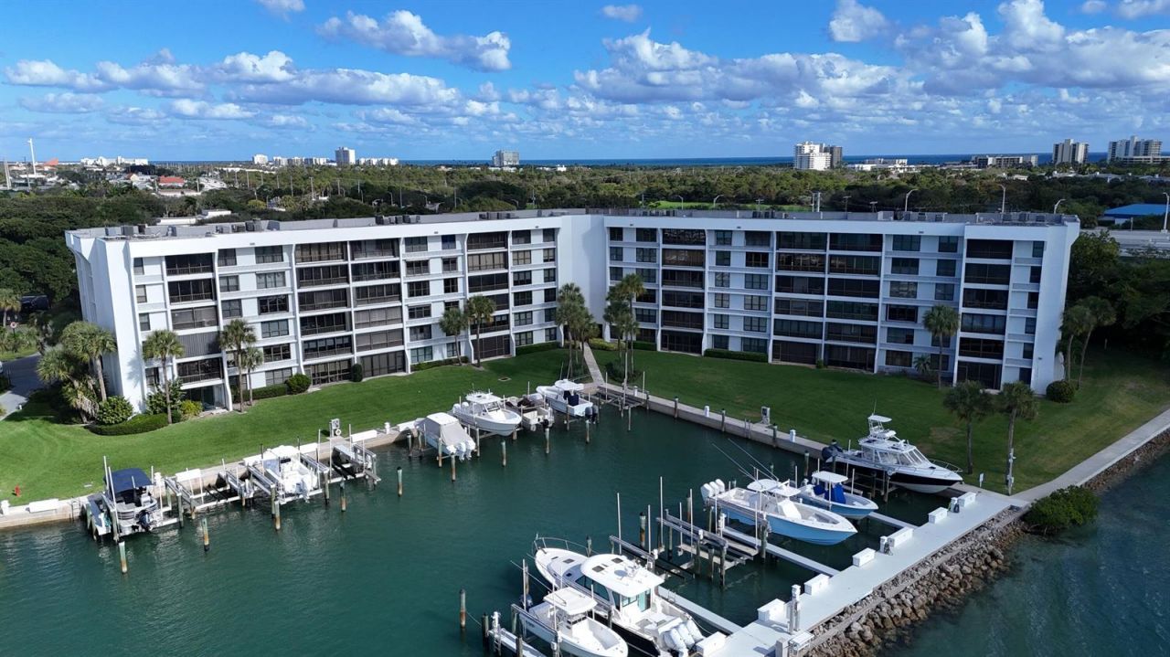 1748 Jupiter Cove Drive , Unit 319, Jupiter, FL 33469 Photo