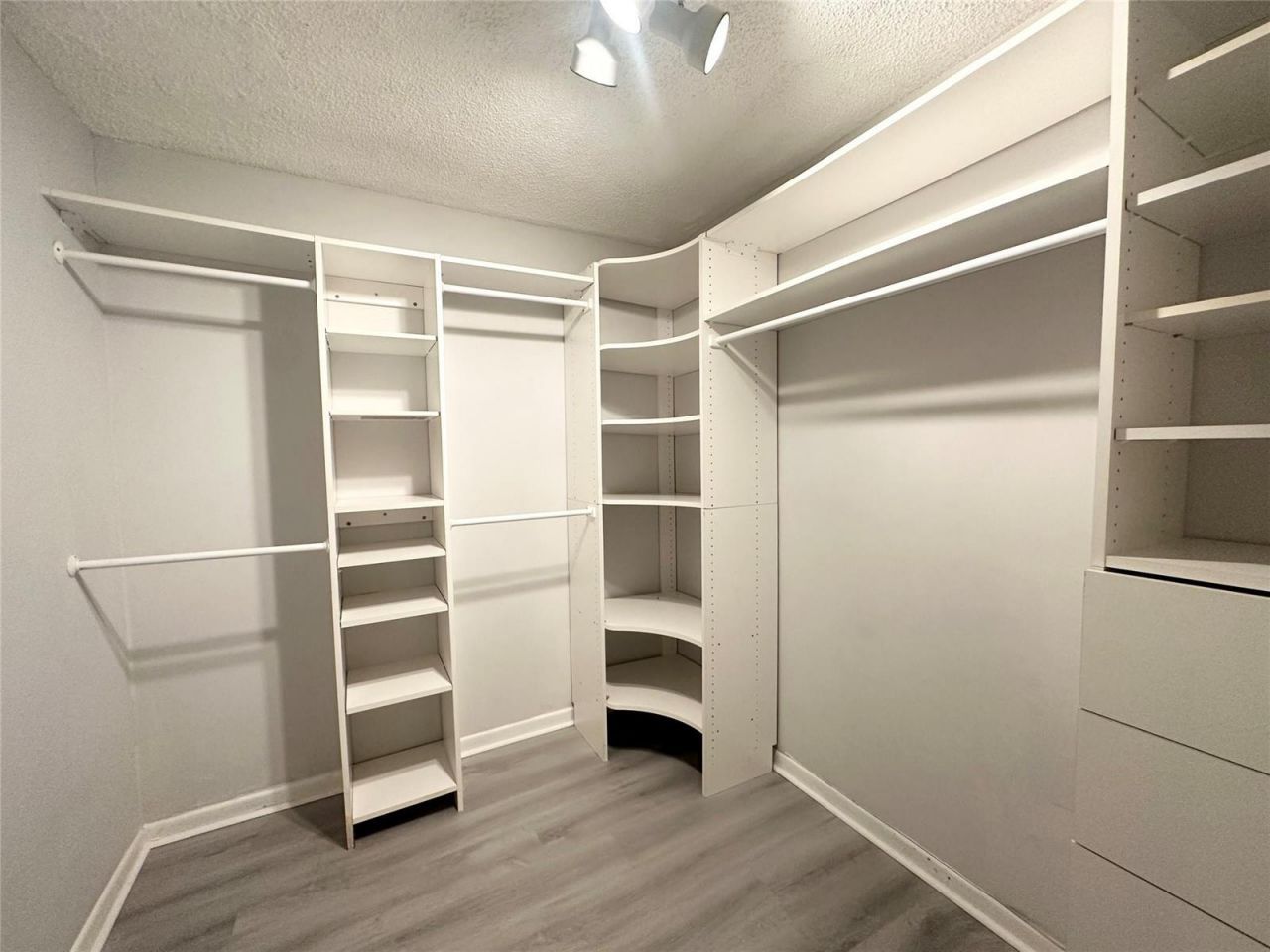 10461 NW 12th Court , Plantation, FL 33322 Photo