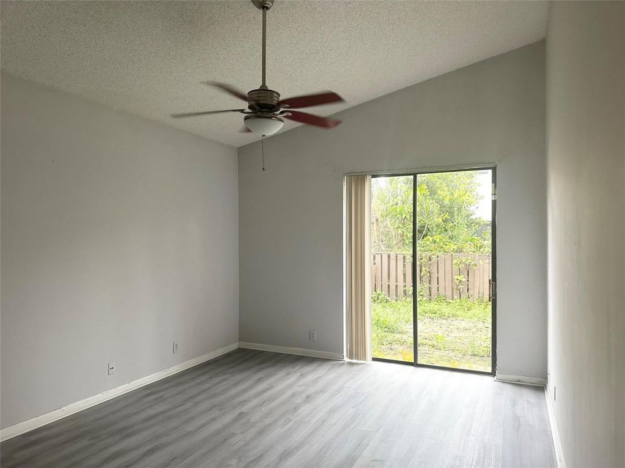 10461 NW 12th Court , Plantation, FL 33322 Photo