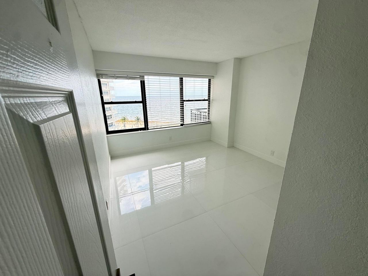 3800 Galt Ocean Drive , Unit 601, Fort Lauderdale, FL 33308 Photo