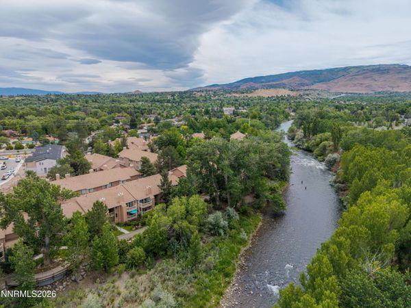 2875 Idlewild Drive, Unit 39, Reno, NV 89509