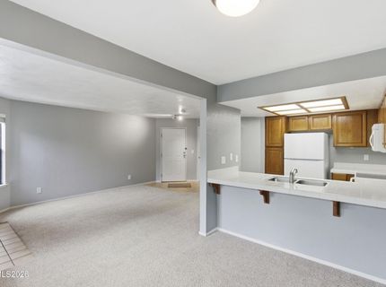 2875 Idlewild Drive, Unit 39, Reno, NV 89509 Photo