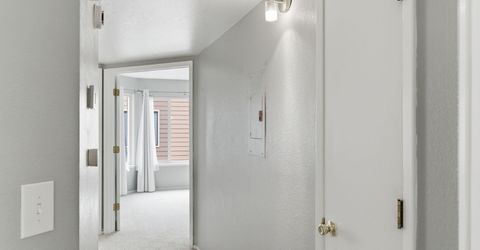 2875 Idlewild Drive, Unit 39, Reno, NV 89509 Photo