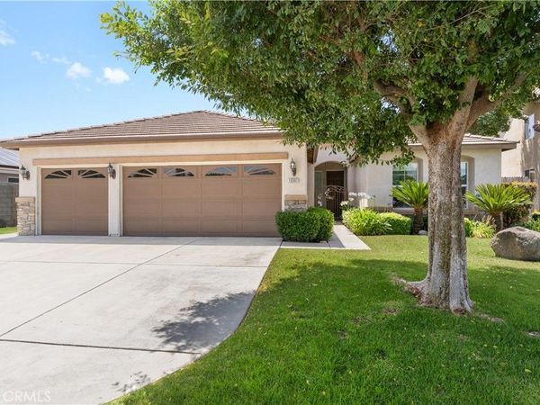 10307 Yesterdays, Bakersfield, CA 93312