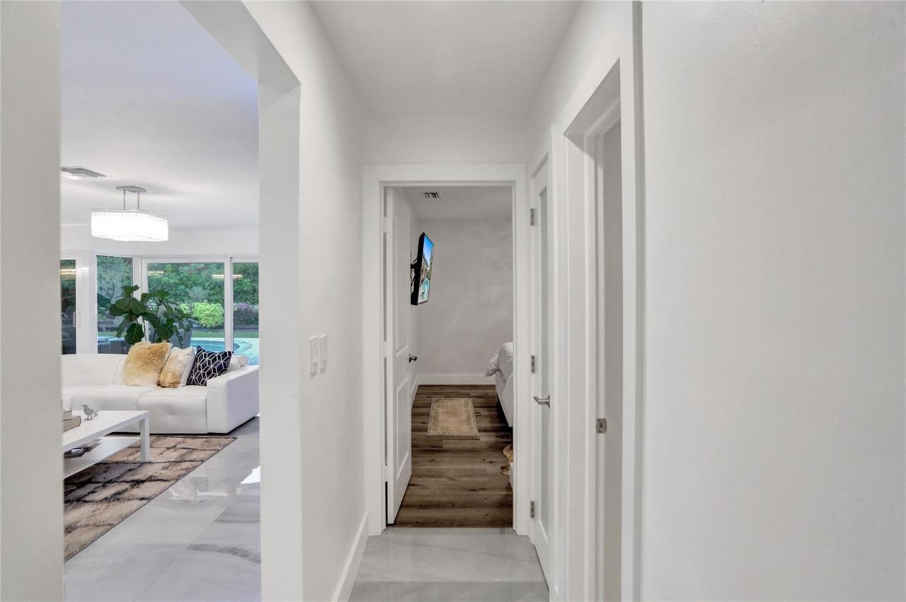 2051 NE 59th Court , Fort Lauderdale, FL 33308 Photo