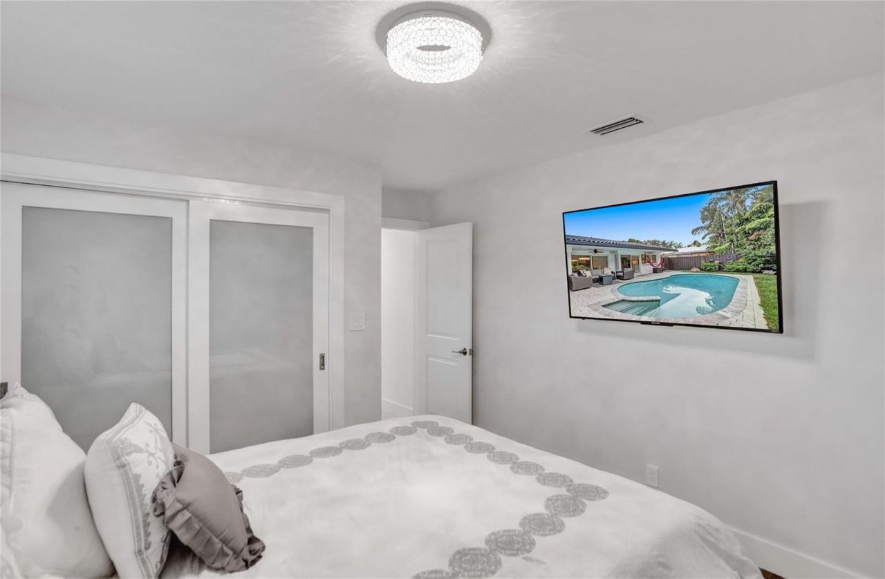 2051 NE 59th Court , Fort Lauderdale, FL 33308 Photo