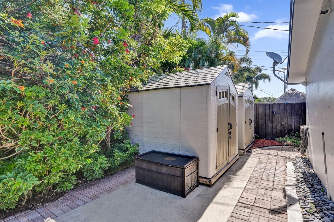 2051 NE 59th Court , Fort Lauderdale, FL 33308 Photo