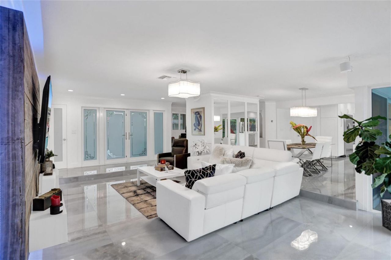 2051 NE 59th Court , Fort Lauderdale, FL 33308 Photo