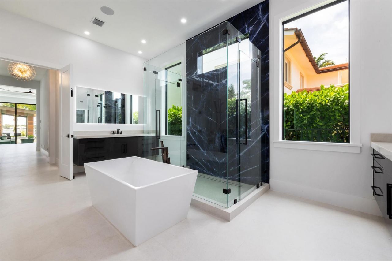 1708 N Lakeside Drive , Lake Worth, FL 33460 Photo