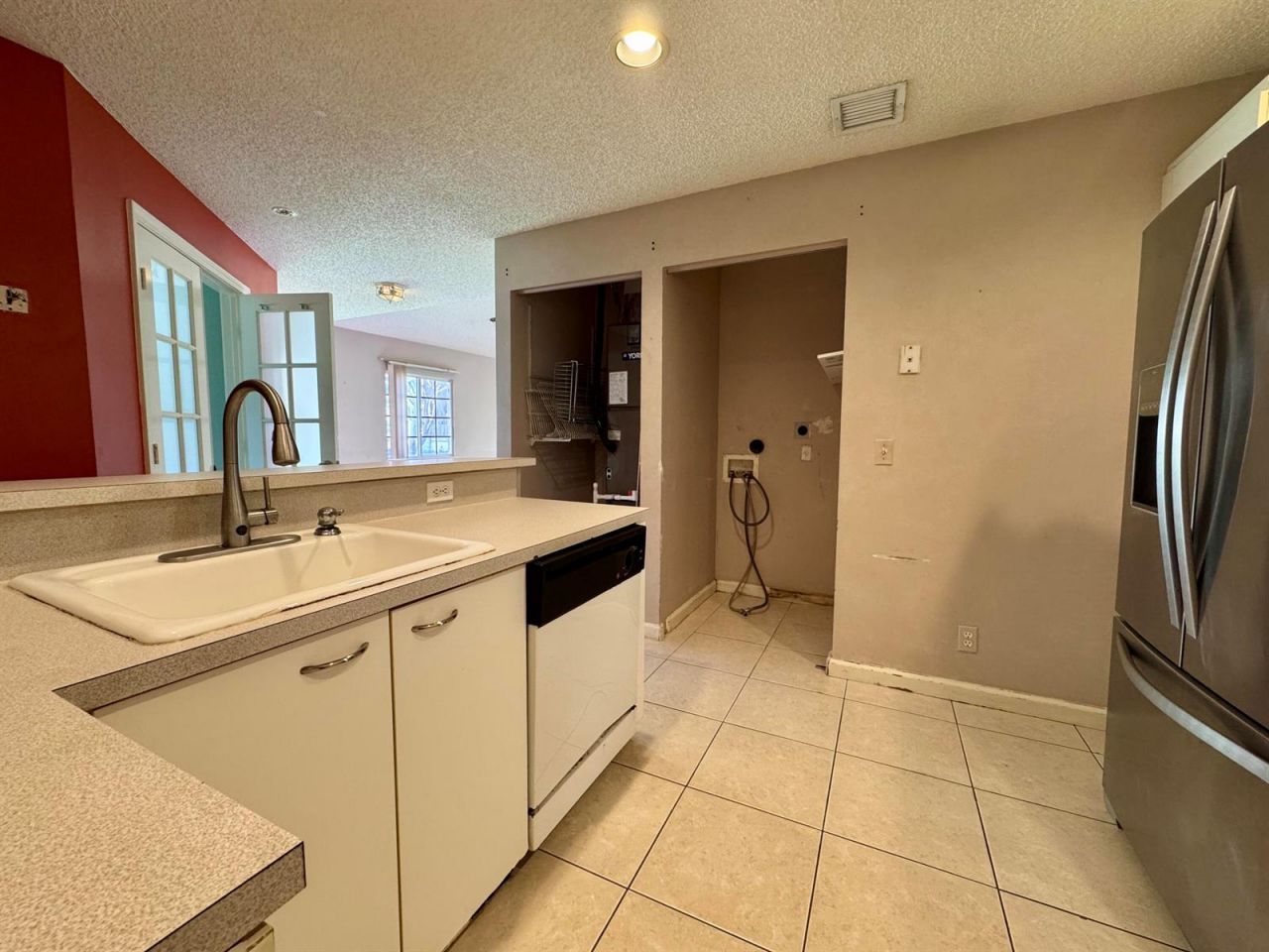 4989 SW 32nd Terrace , Dania Beach, FL 33312 Photo