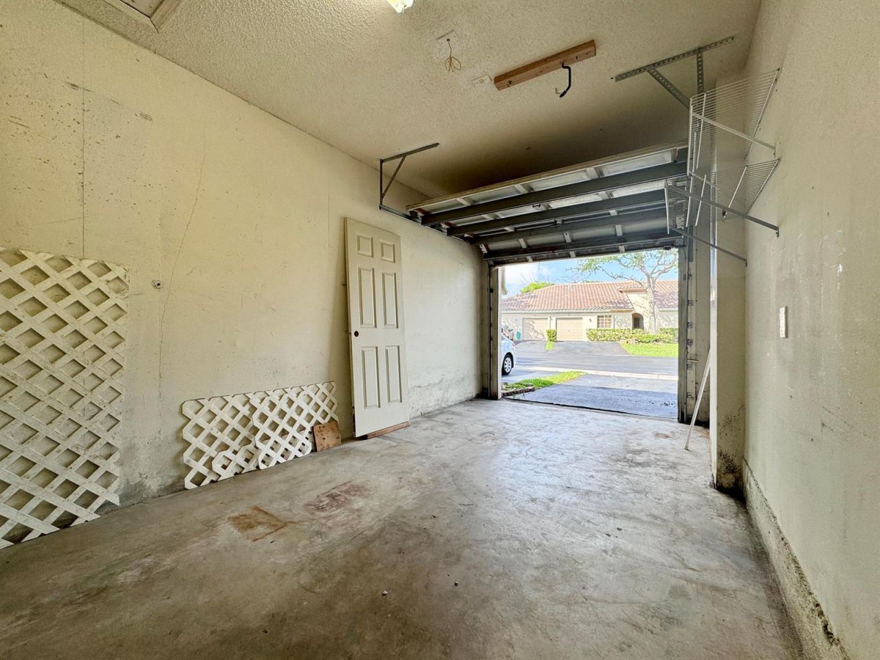 4989 SW 32nd Terrace , Dania Beach, FL 33312 Photo