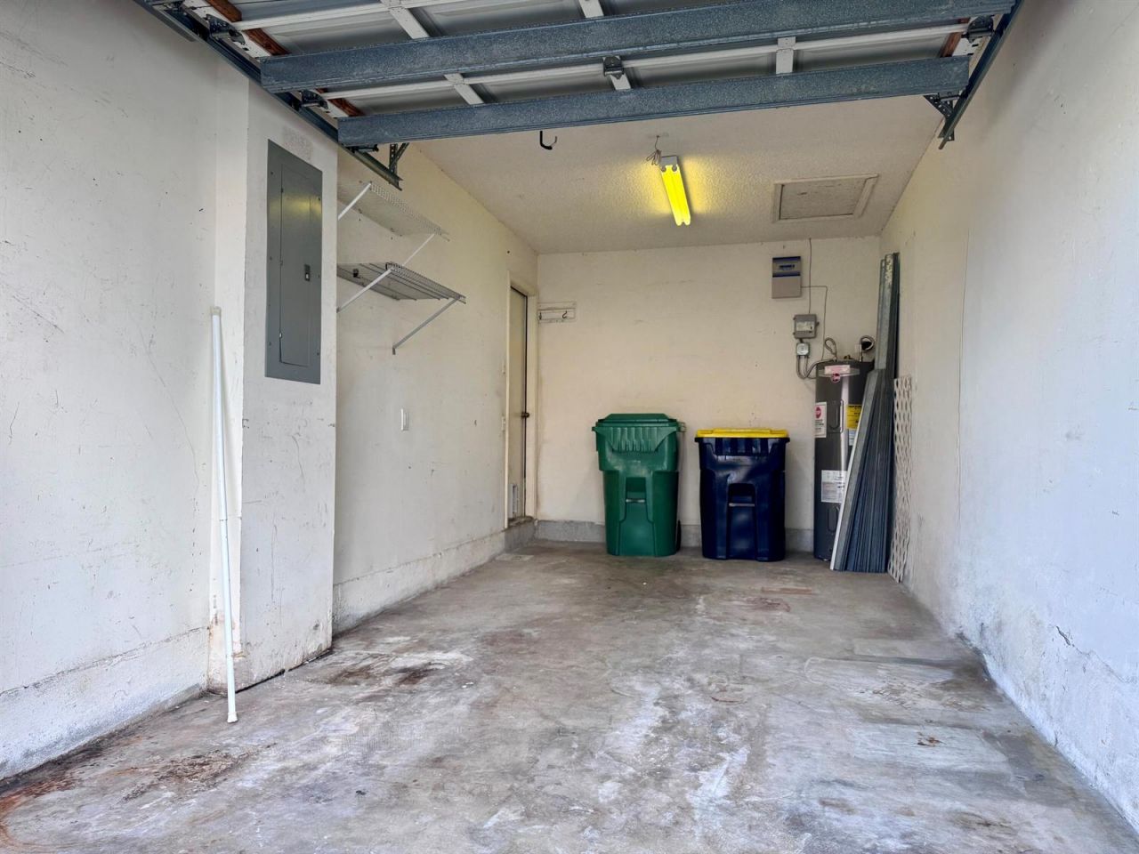 4989 SW 32nd Terrace , Dania Beach, FL 33312 Photo