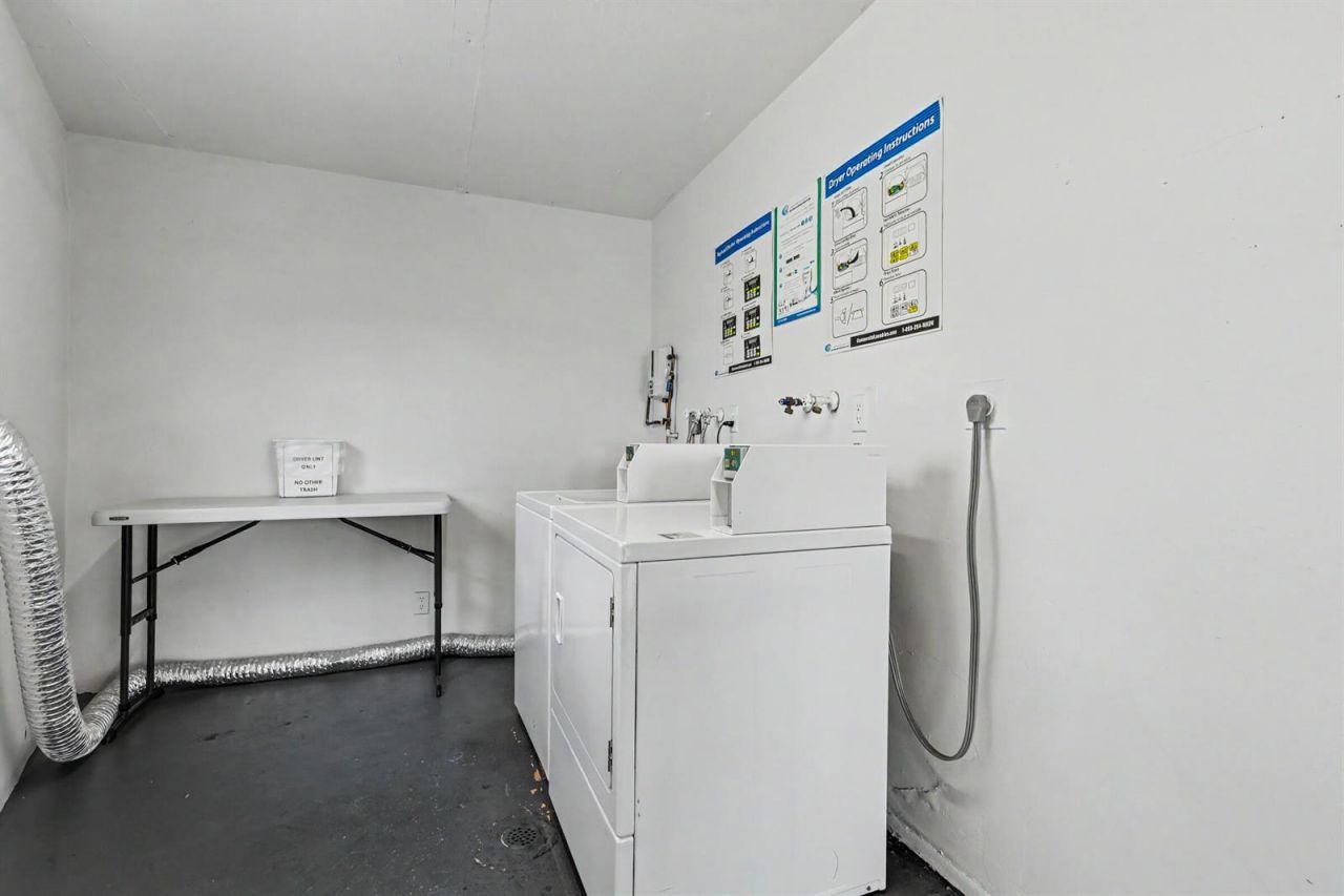 950 Hillcrest Drive , Unit 514, Hollywood, FL 33021 Photo