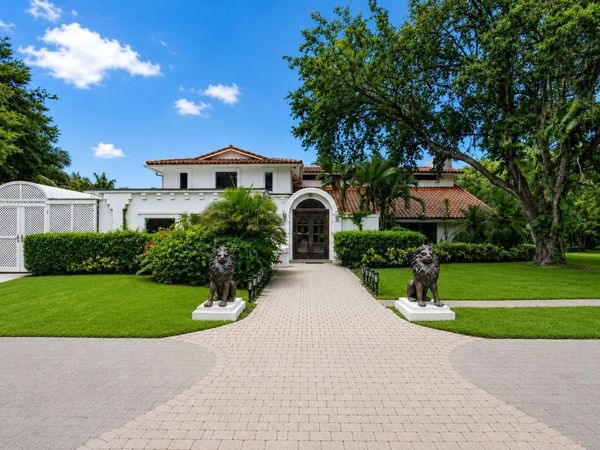 1030 Arabian Drive , Loxahatchee, FL 33470