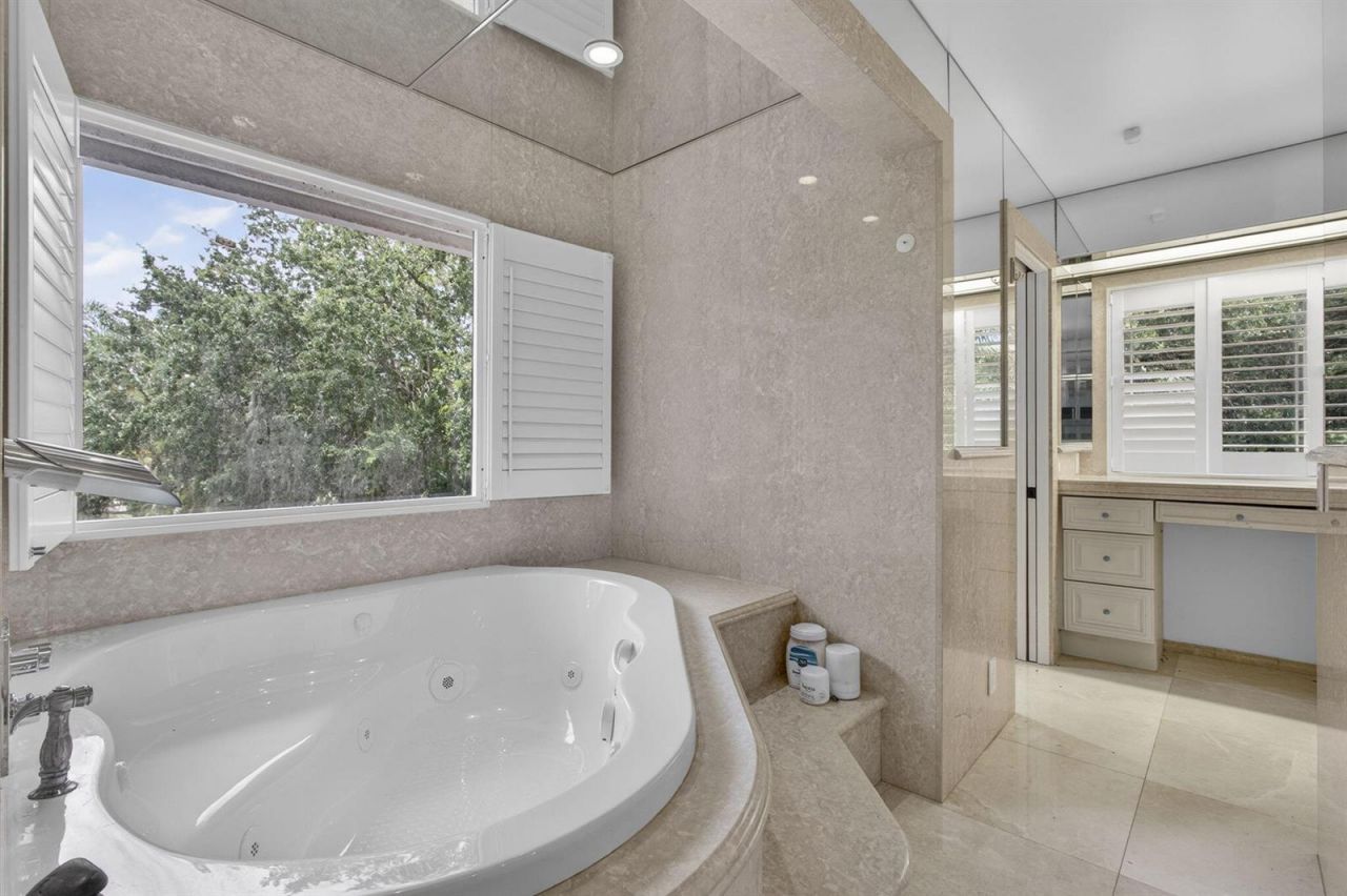 1030 Arabian Drive , Loxahatchee, FL 33470 Photo