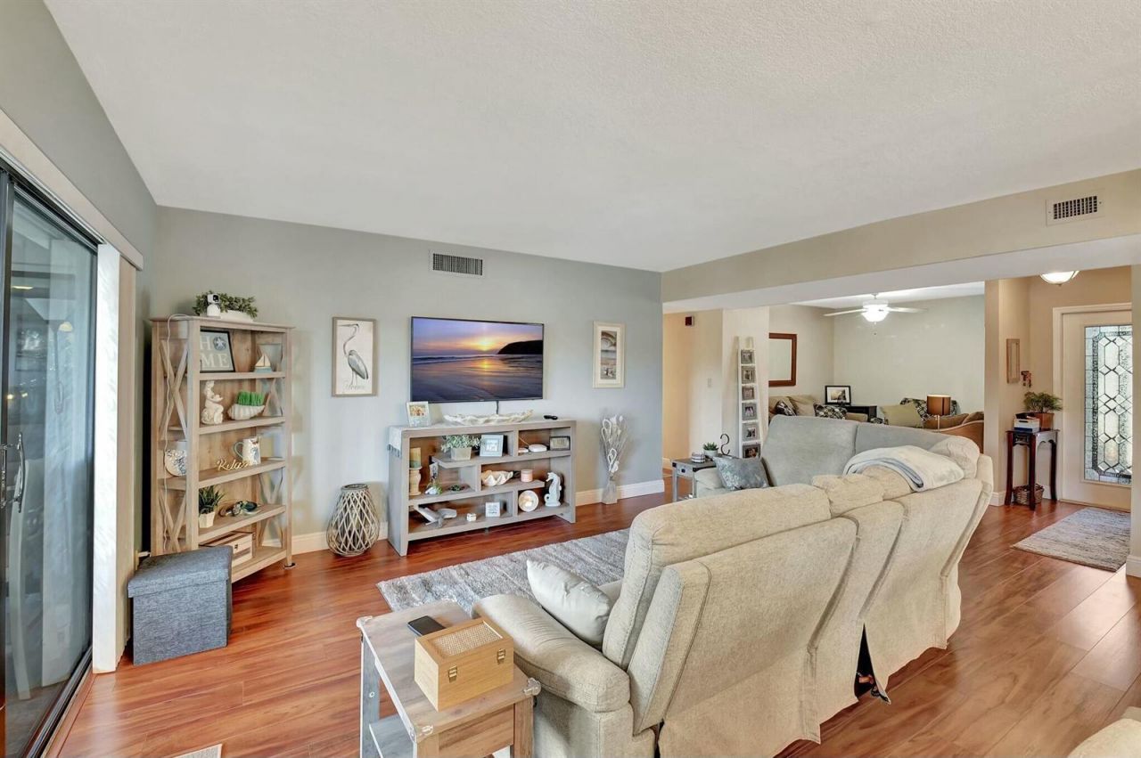 10663 Ocean Palm Way , Unit 101, Boynton Beach, FL 33437 Photo