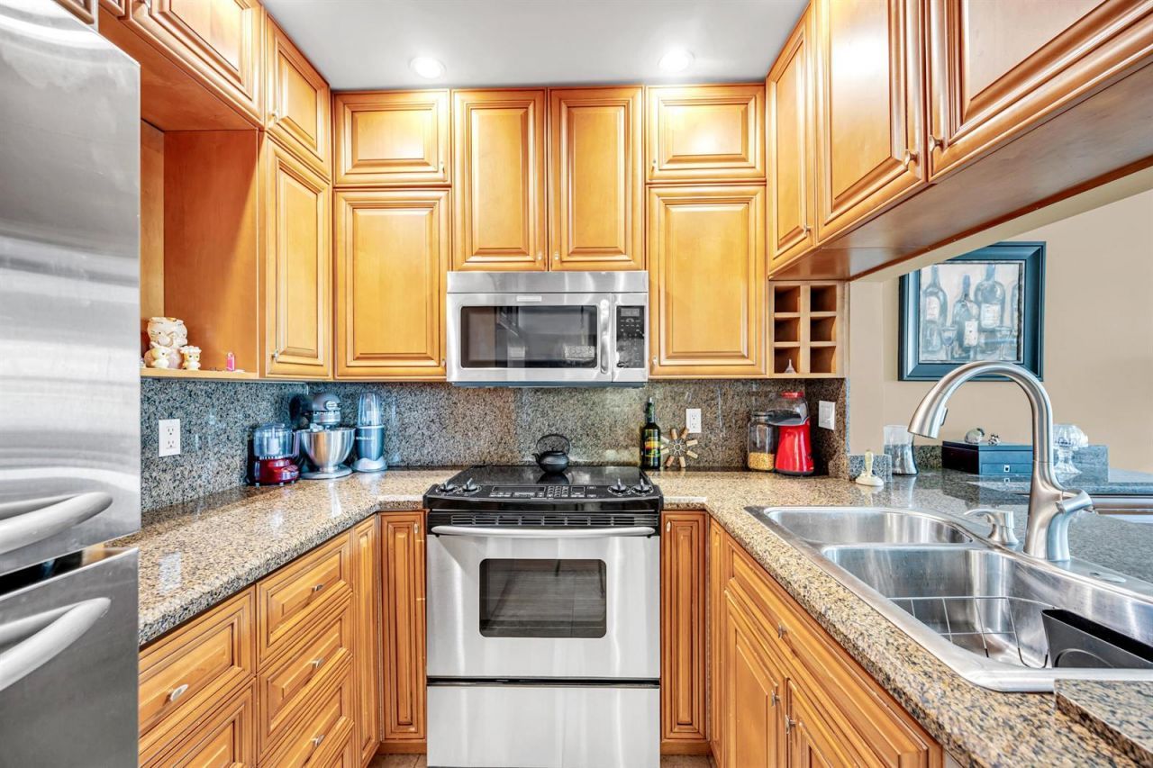 615 NE 12th Avenue , Unit 312, Fort Lauderdale, FL 33304 Photo