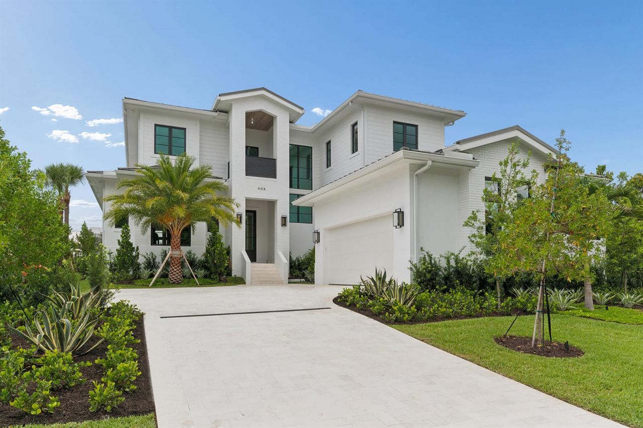 908 N Atlantic Drive , Lantana, FL 33462 Photo