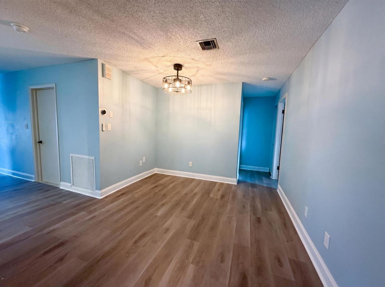 9605 NW 81st , Tamarac, FL 33321 Photo