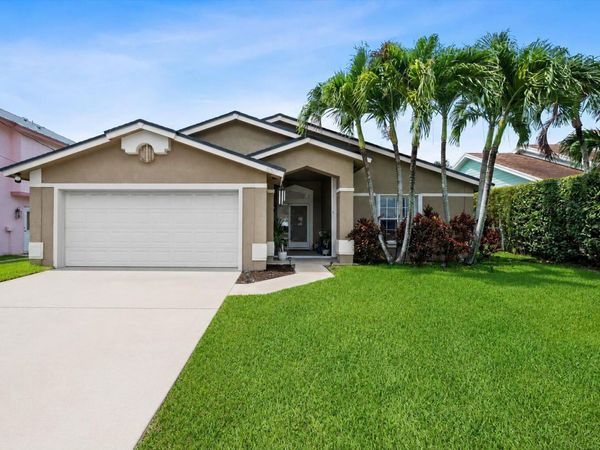 6397 Garrett Street , Jupiter, FL 33458