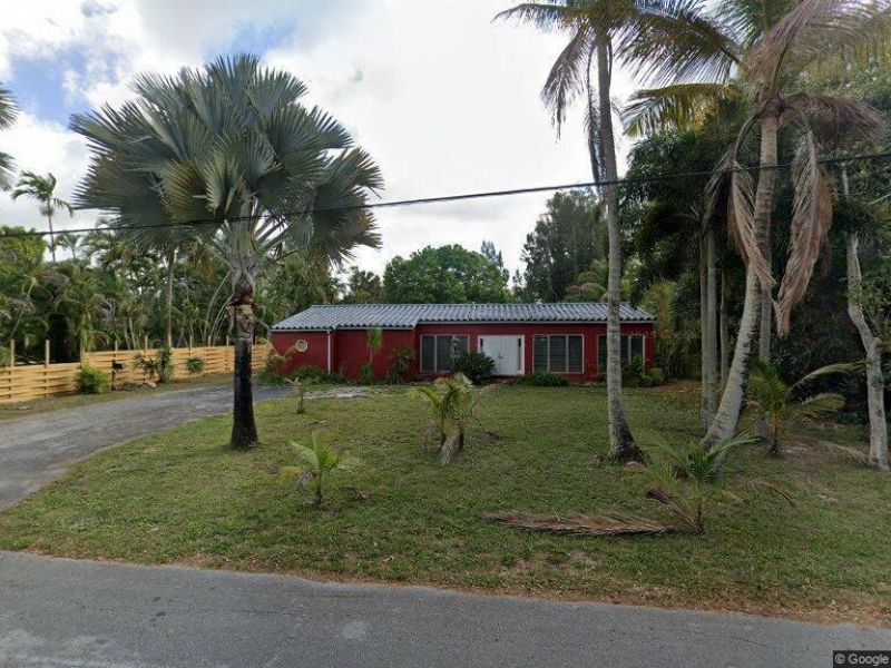 300 Bayberry Drive , Plantation, FL 33317 Photo