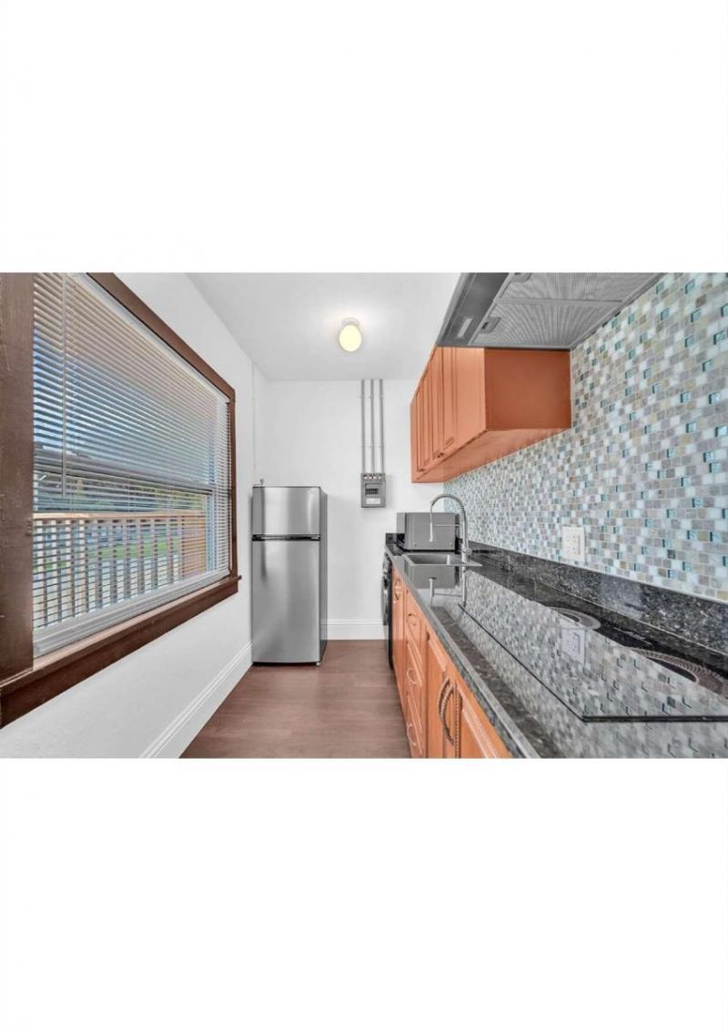 5023 Club Road , Haverhill, FL 33415 Photo
