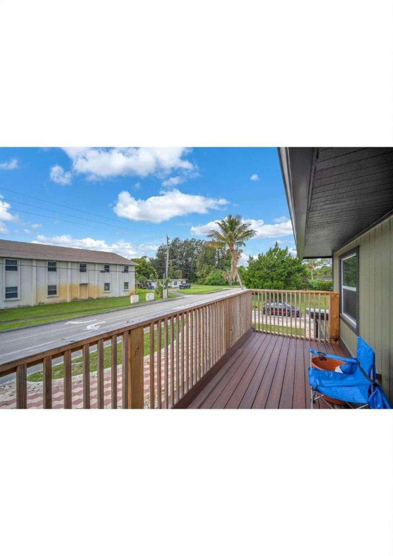 5023 Club Road , Haverhill, FL 33415 Photo