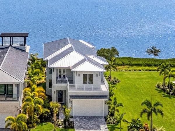 4842 S Harbor Drive , Vero Beach, FL 32967