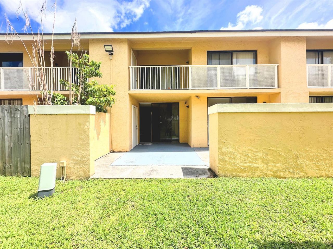 430 NW 214th Street , Unit 103, Miami Gardens, FL 33169 Photo