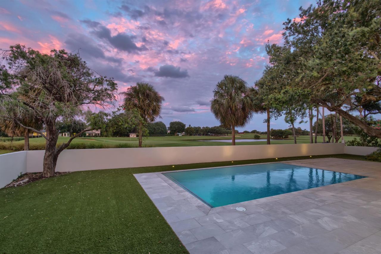 868 Country Club Drive , North Palm Beach, FL 33408 Photo