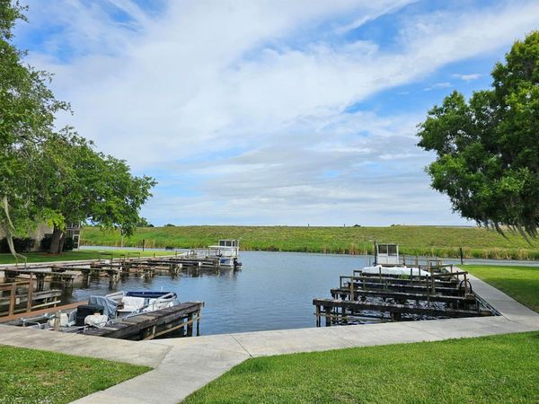 3124 SE Us Highway 441 , Unit J8, Okeechobee, FL 34974