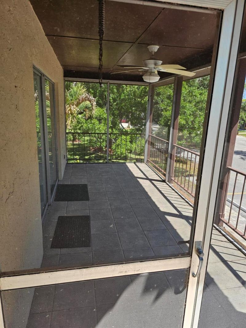 3124 SE Us Highway 441 , Unit J8, Okeechobee, FL 34974 Photo