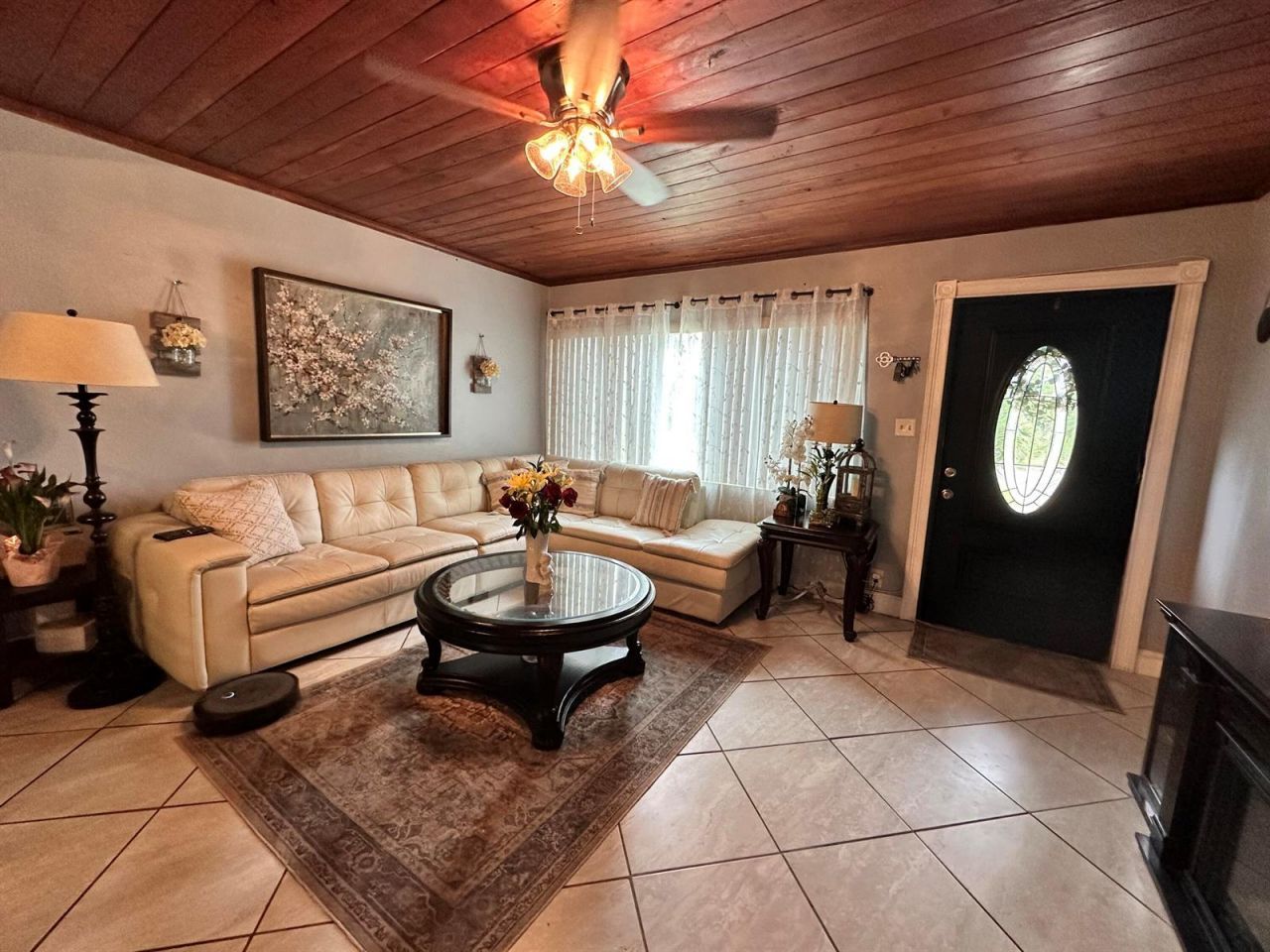 800 Ivory Lane , Haverhill, FL 33415 Photo