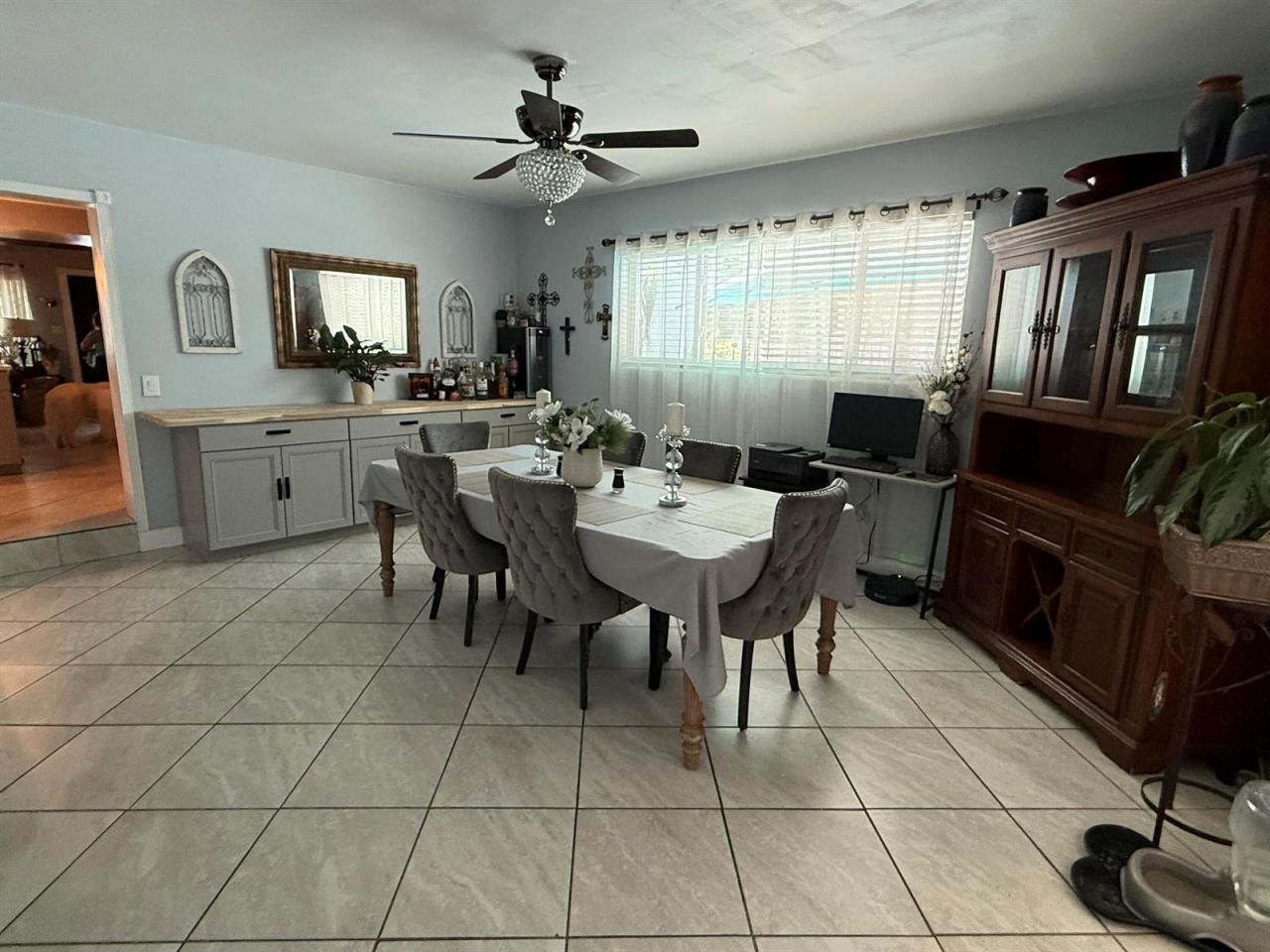 800 Ivory Lane , Haverhill, FL 33415 Photo