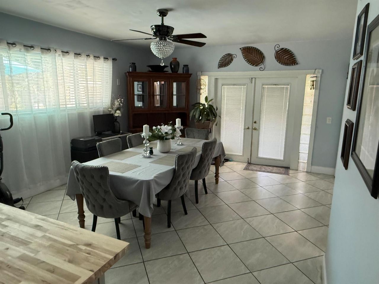 800 Ivory Lane , Haverhill, FL 33415 Photo