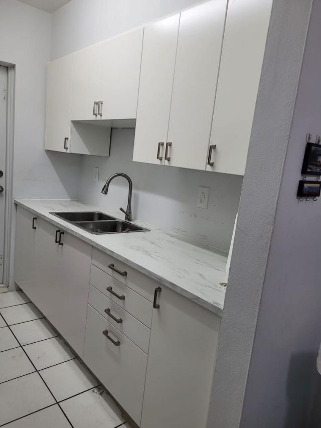 7424 Byron Avenue , Unit 6B, Miami Beach, FL 33141 Photo