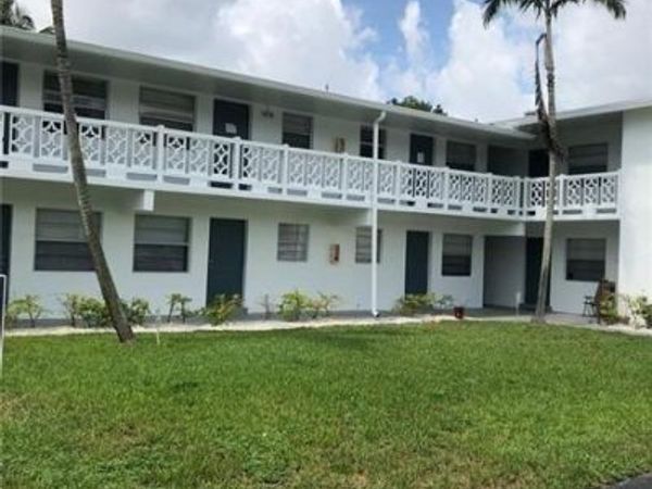1916 SW 11th Street , Unit 11, Fort Lauderdale, FL 33312