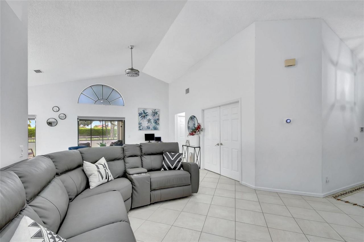 8071 Popash Court , Boynton Beach, FL 33472 Photo