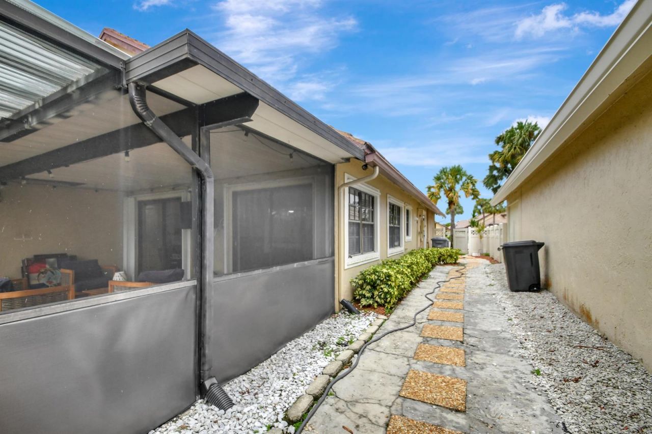 8071 Popash Court , Boynton Beach, FL 33472 Photo