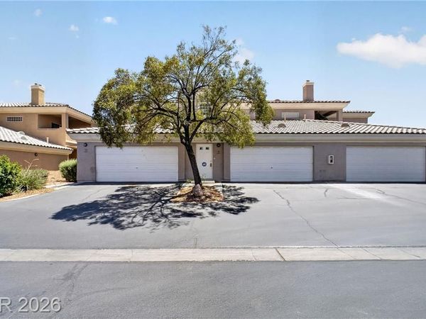 6901 Cobre Azul Avenue, Unit 202, Las Vegas, NV 89108
