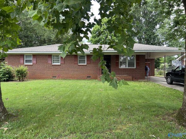 1220 8th Street SW, Decatur, AL 35601