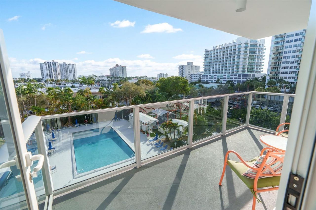 3333 NE 34th Street , Unit 522, Fort Lauderdale, FL 33308 Photo